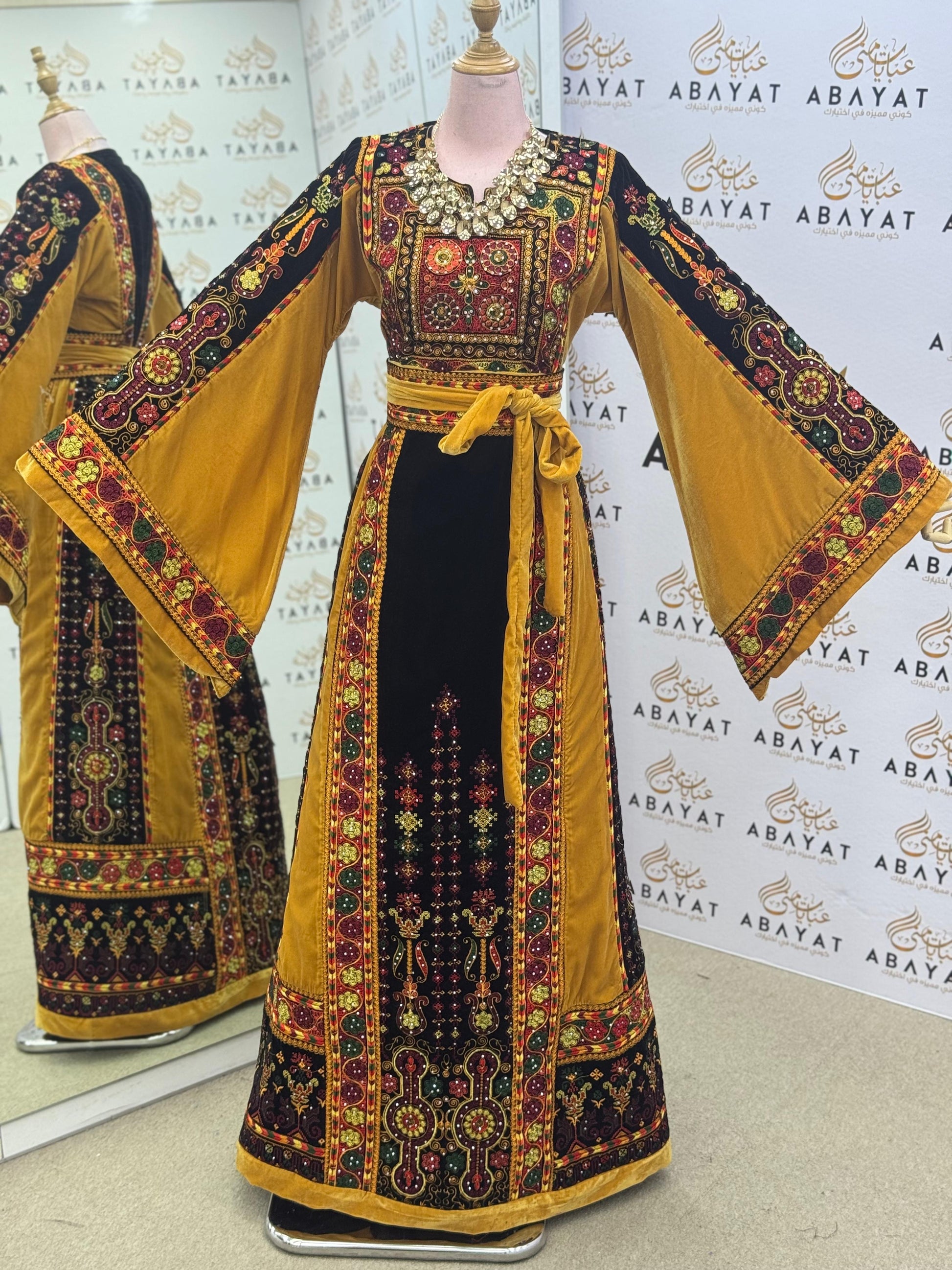 Premium Palestinian Malakah Velvet Thobe – Mustard Gold & Black Embroidery