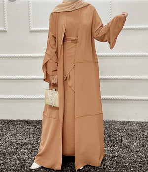 Timeless Elegance: Solid Color Abaya with Edgy Open Design