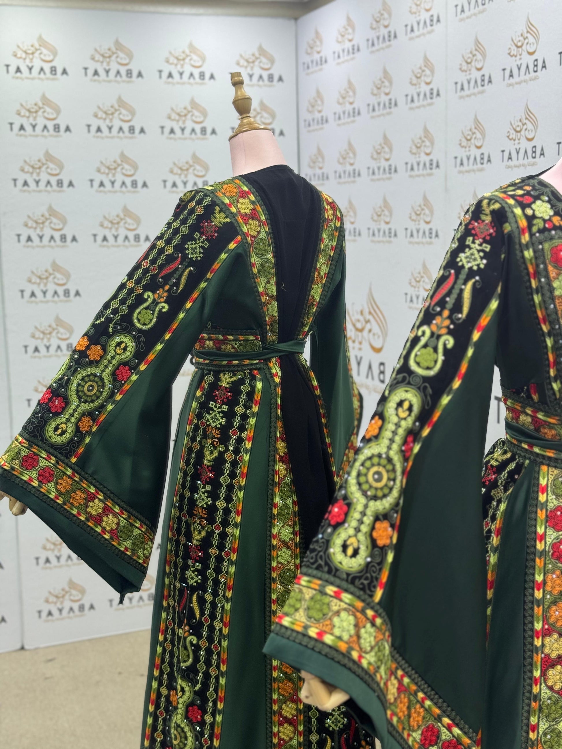 Traditional Palestinian Thobe in Green with Multicolor Tatreez