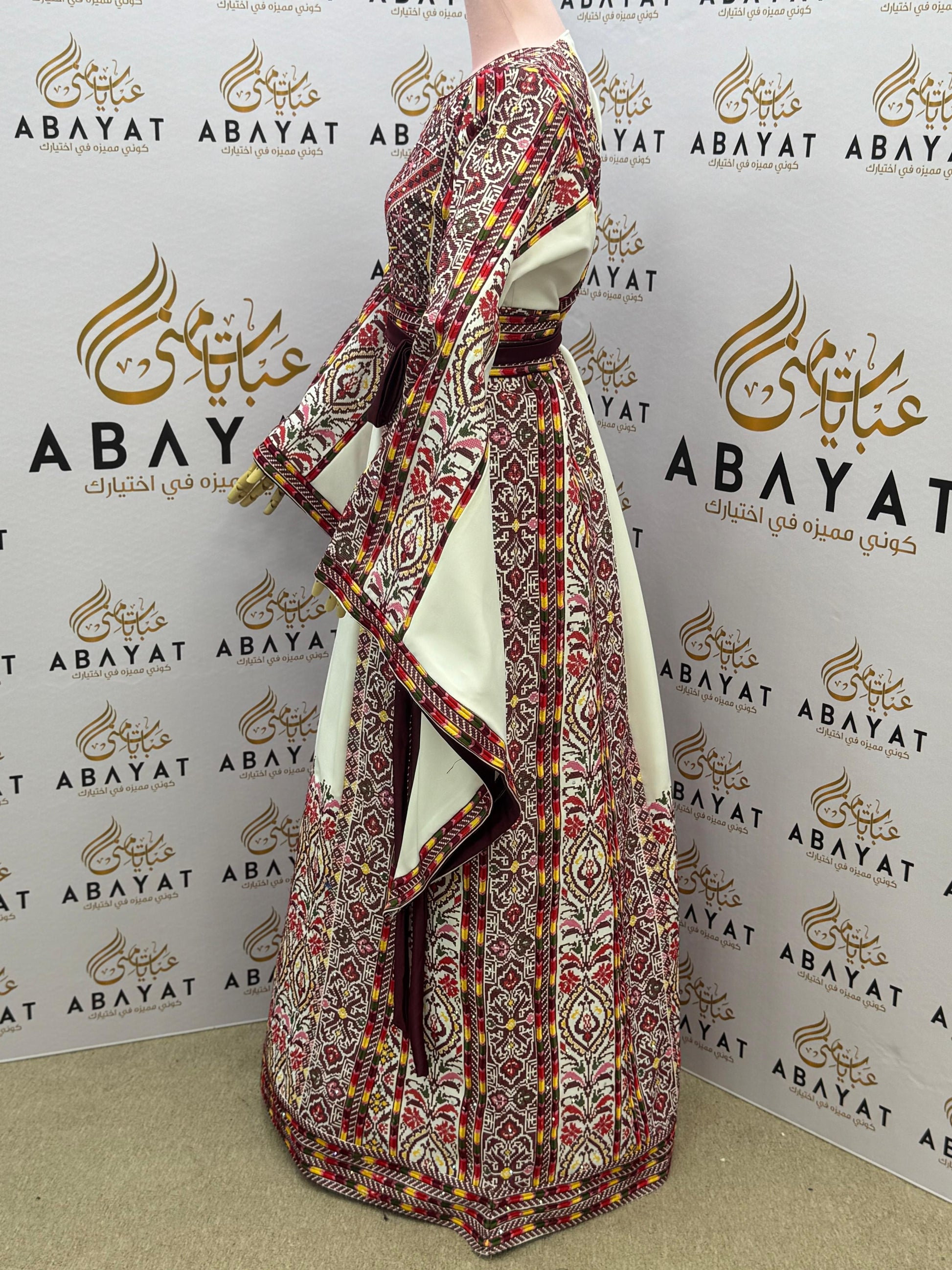 Royal Rose Embroidery Tatreez Thobe