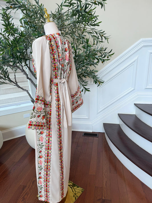 Cream Embroidery Tatreez Thobe