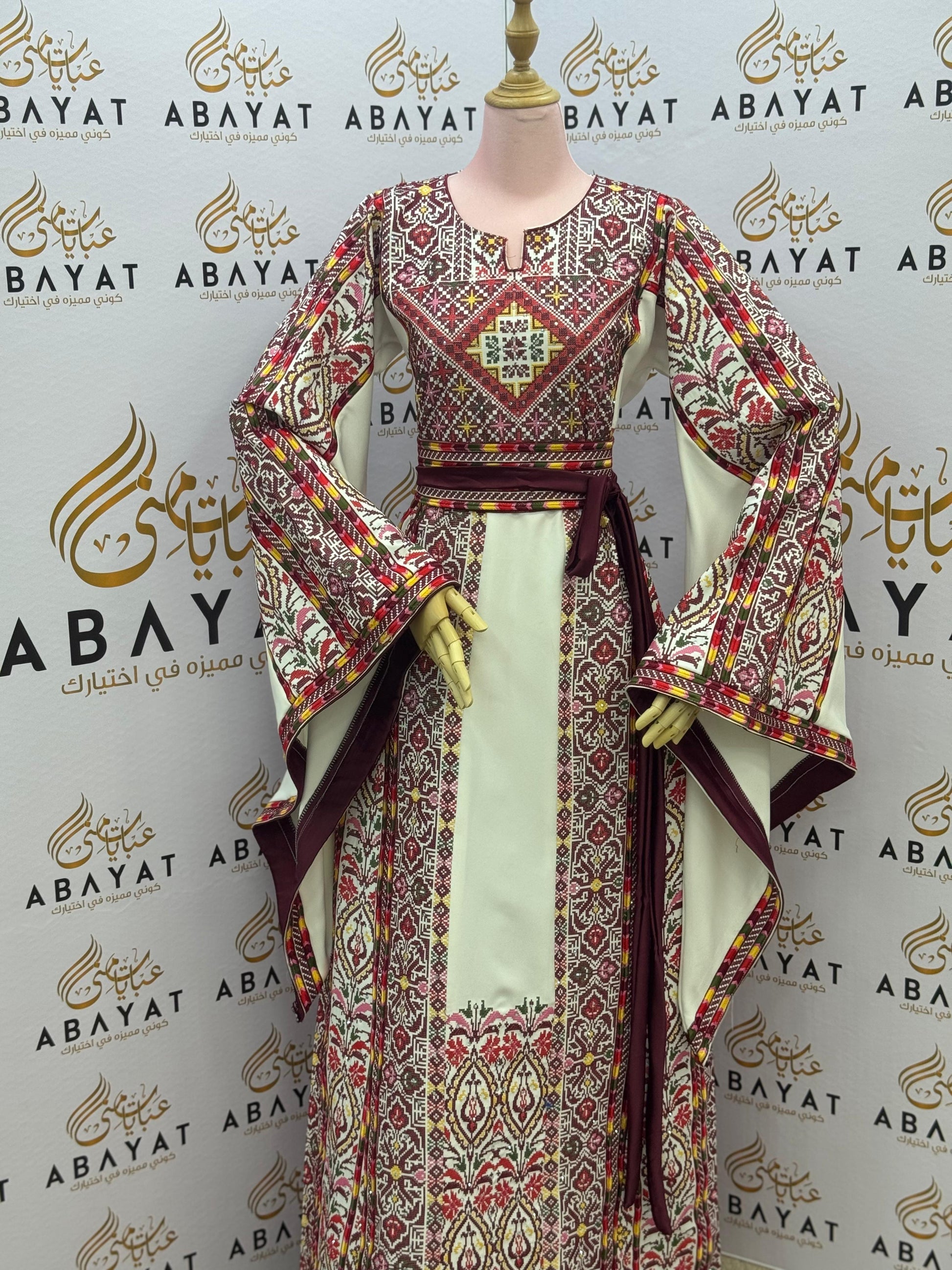Royal Rose Embroidery Tatreez Thobe