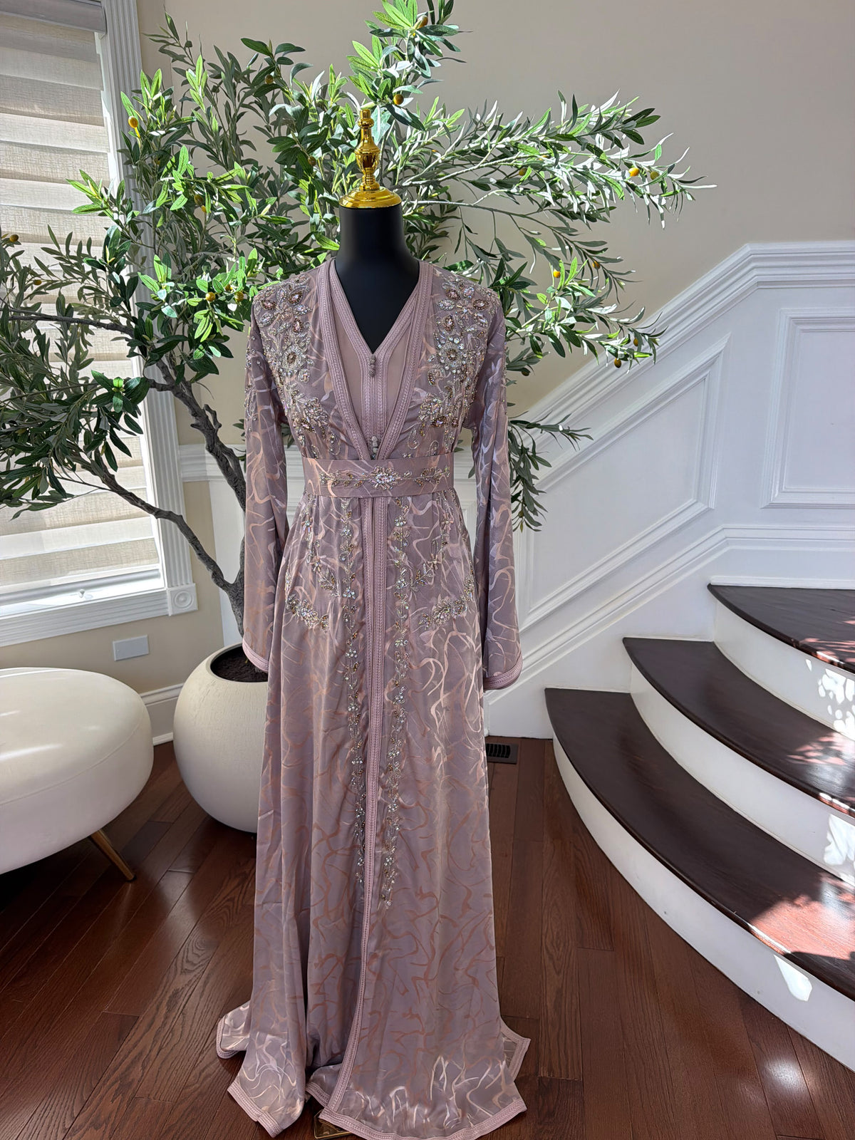 Elegant Dusty Rose Embroidered Moroccan Kaftan