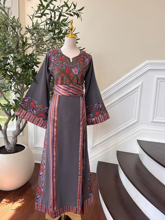 Embroidery Grey Tatreez Essence Detail