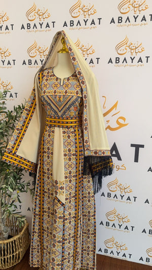 Elegant Beige Tatreez Thobe