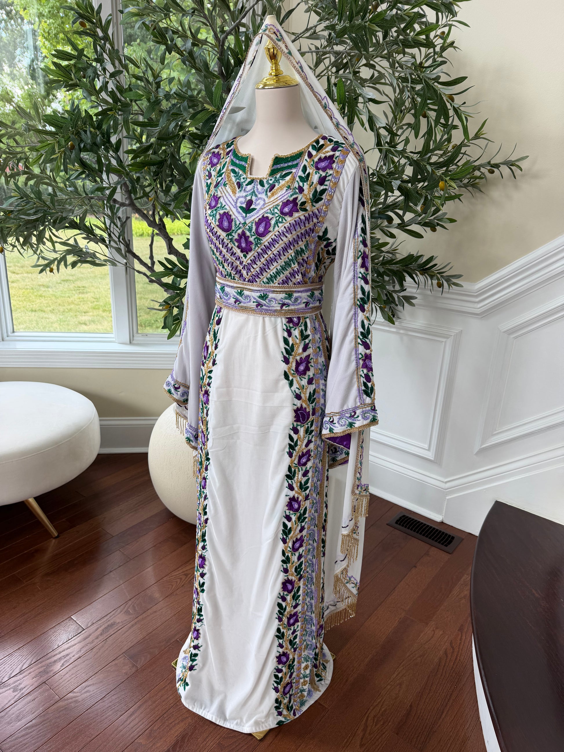 Velvet White Stone Purple Embroidery Thobe