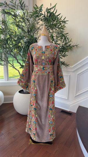 Tan Embroidery Beaded Stone Thobe