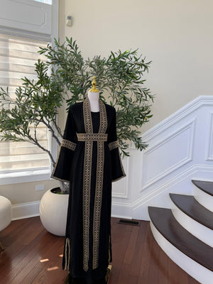 Black Two Piece Embroidered Thobe
