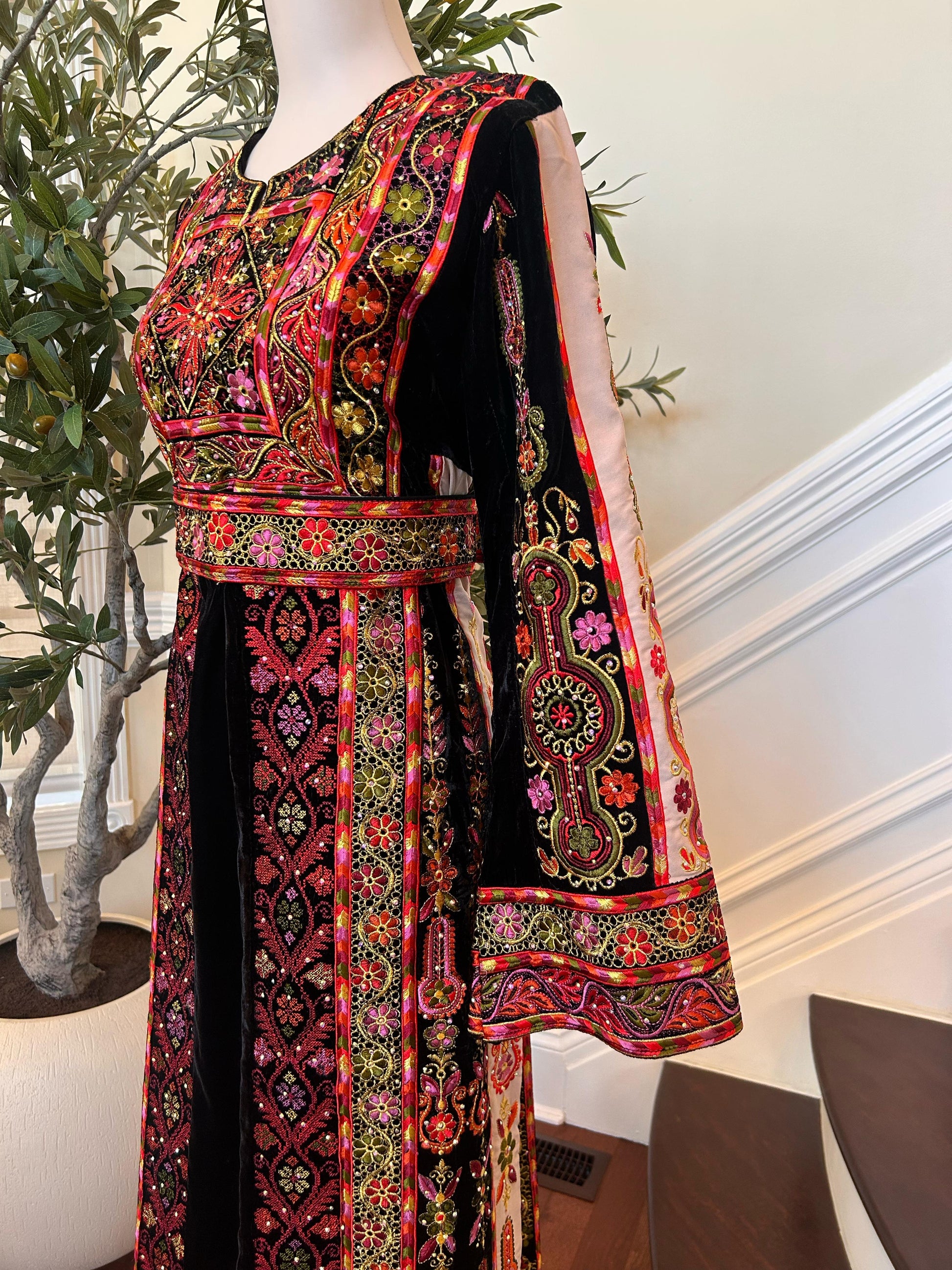 Black Velvet Tatreez Embroidered Thobe