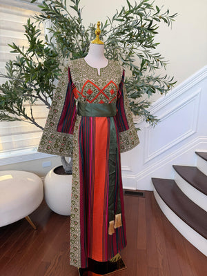 Olive Majesty Majdalawi Embroidered Tatreez Thobe