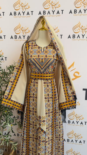 Elegant Beige Tatreez Thobe