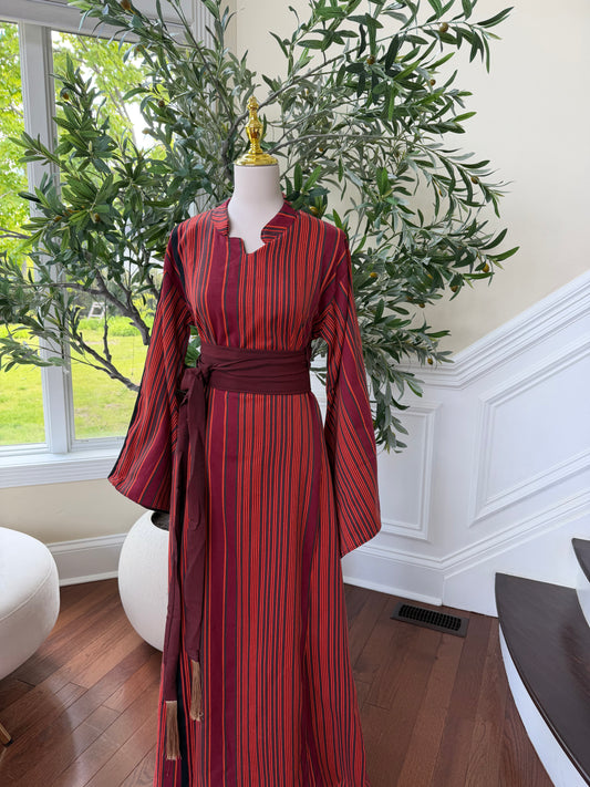 Majdalawi Traditional Elegance Thobe /2244400