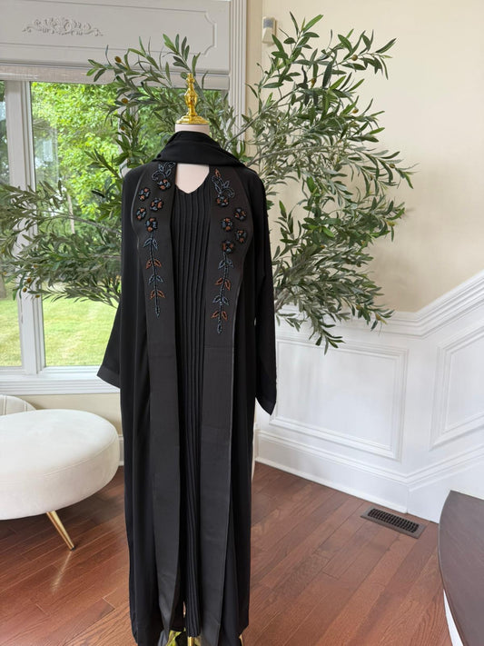 Nada Black Abaya – Floral & Elegant Detailing