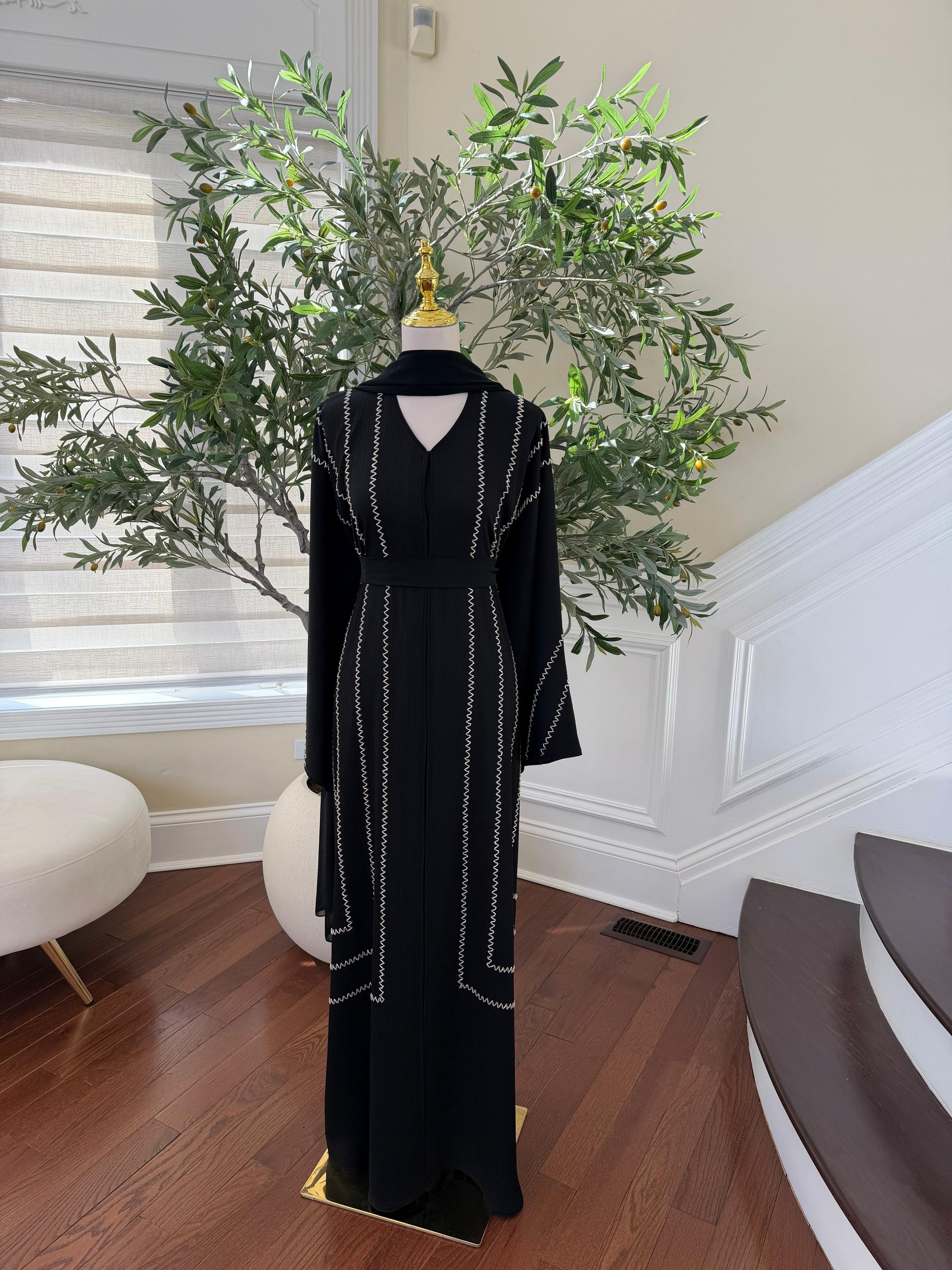 Black Silver Beaded Essence Abaya