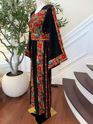 Black Embroidery Tatreez Thobe