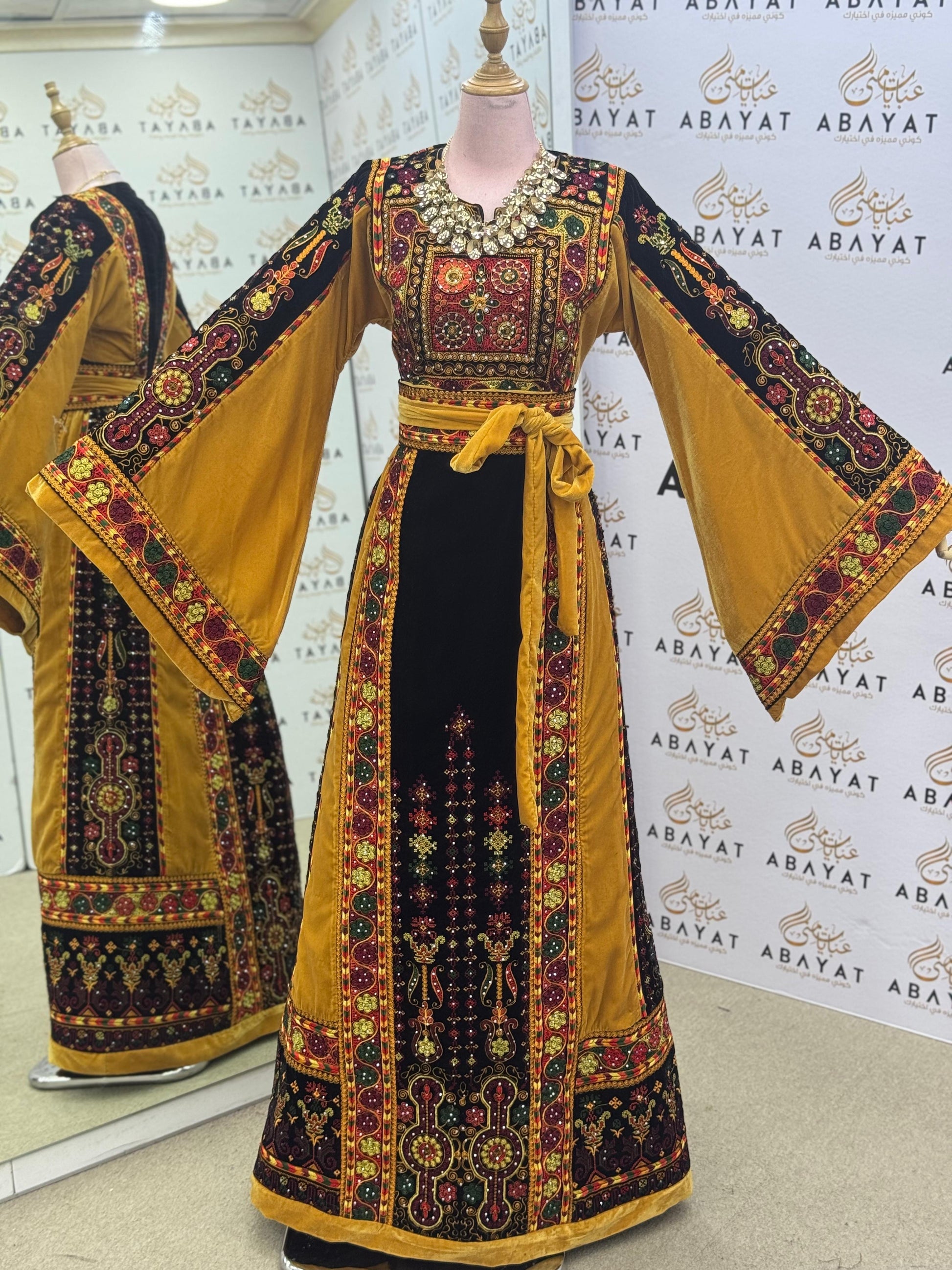 Premium Palestinian Malakah Velvet Thobe – Mustard Gold & Black Embroidery