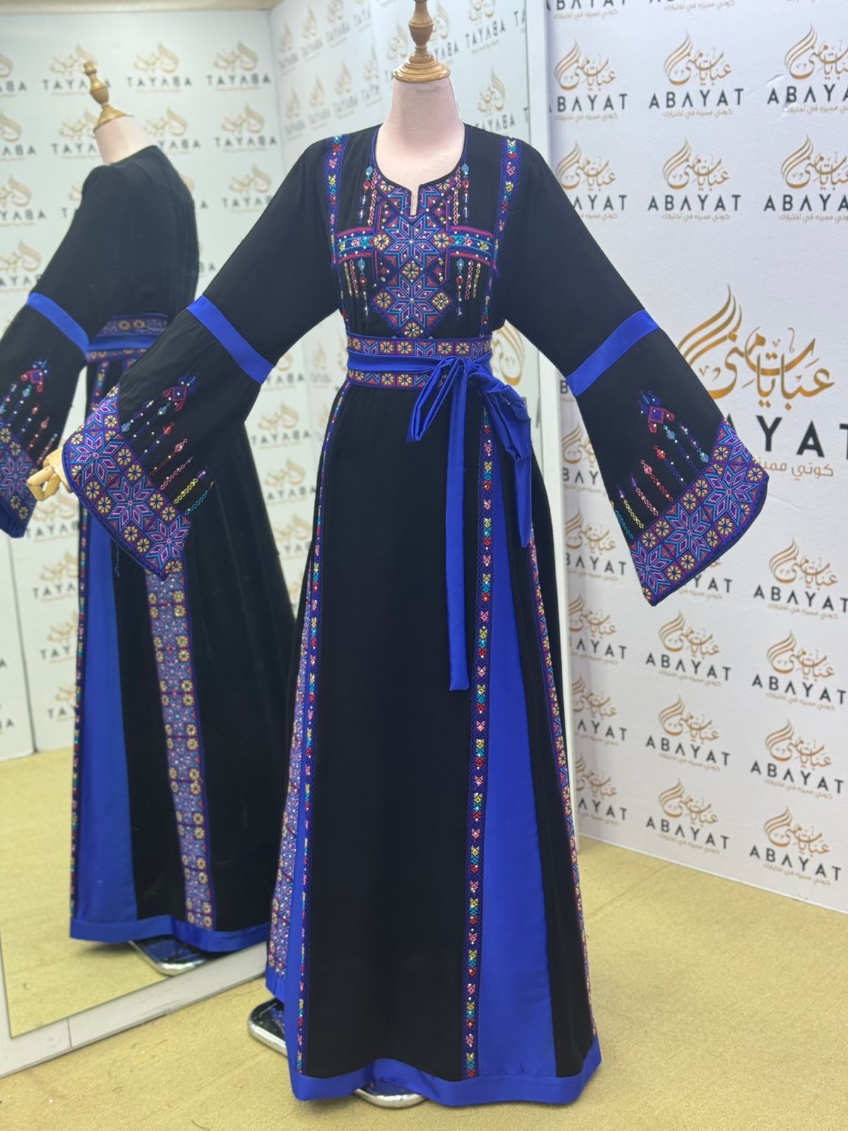 Black Embroidery Embellished Tatreez Thobe