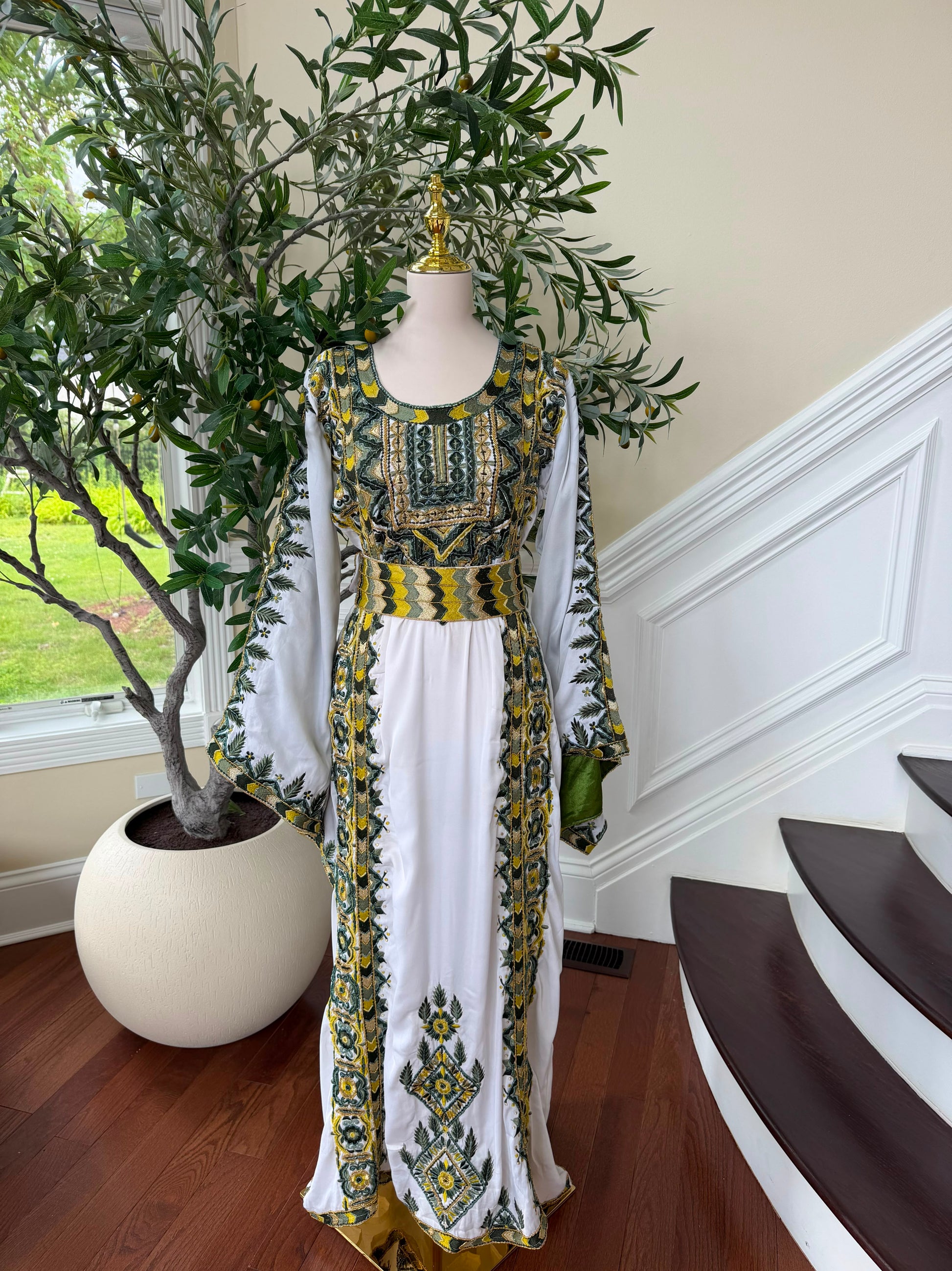 White Embroidery Beaded Thobe