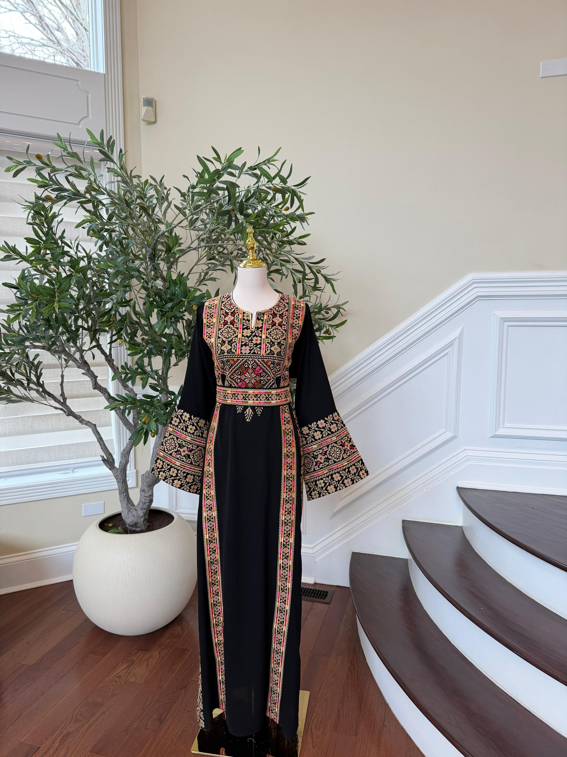 Black Embroidery Tatreez Beige Thobe