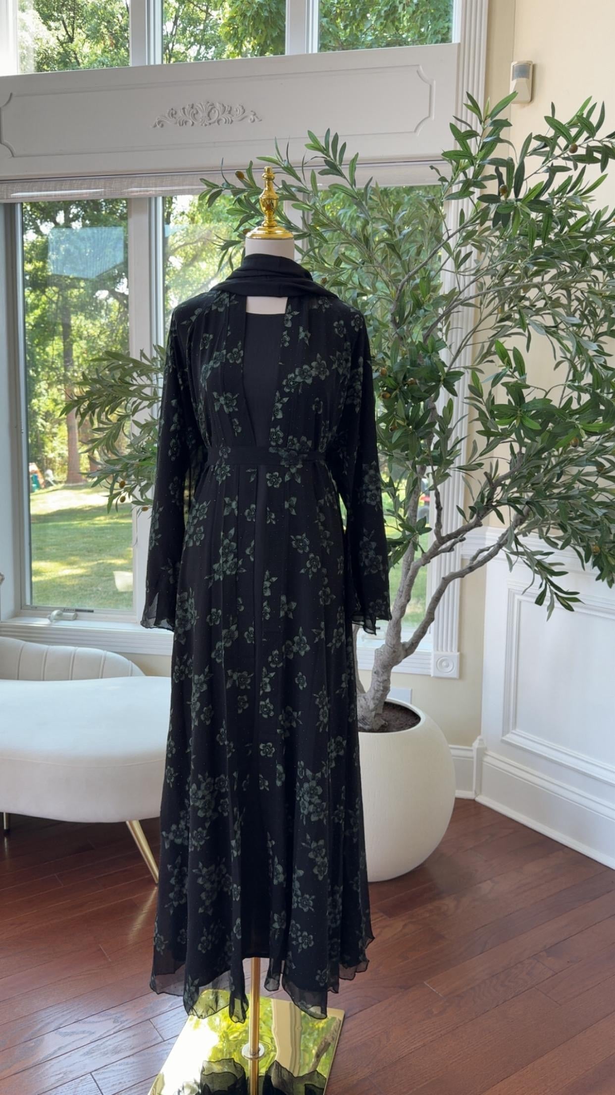 Black Ruffled Shimmer Abaya