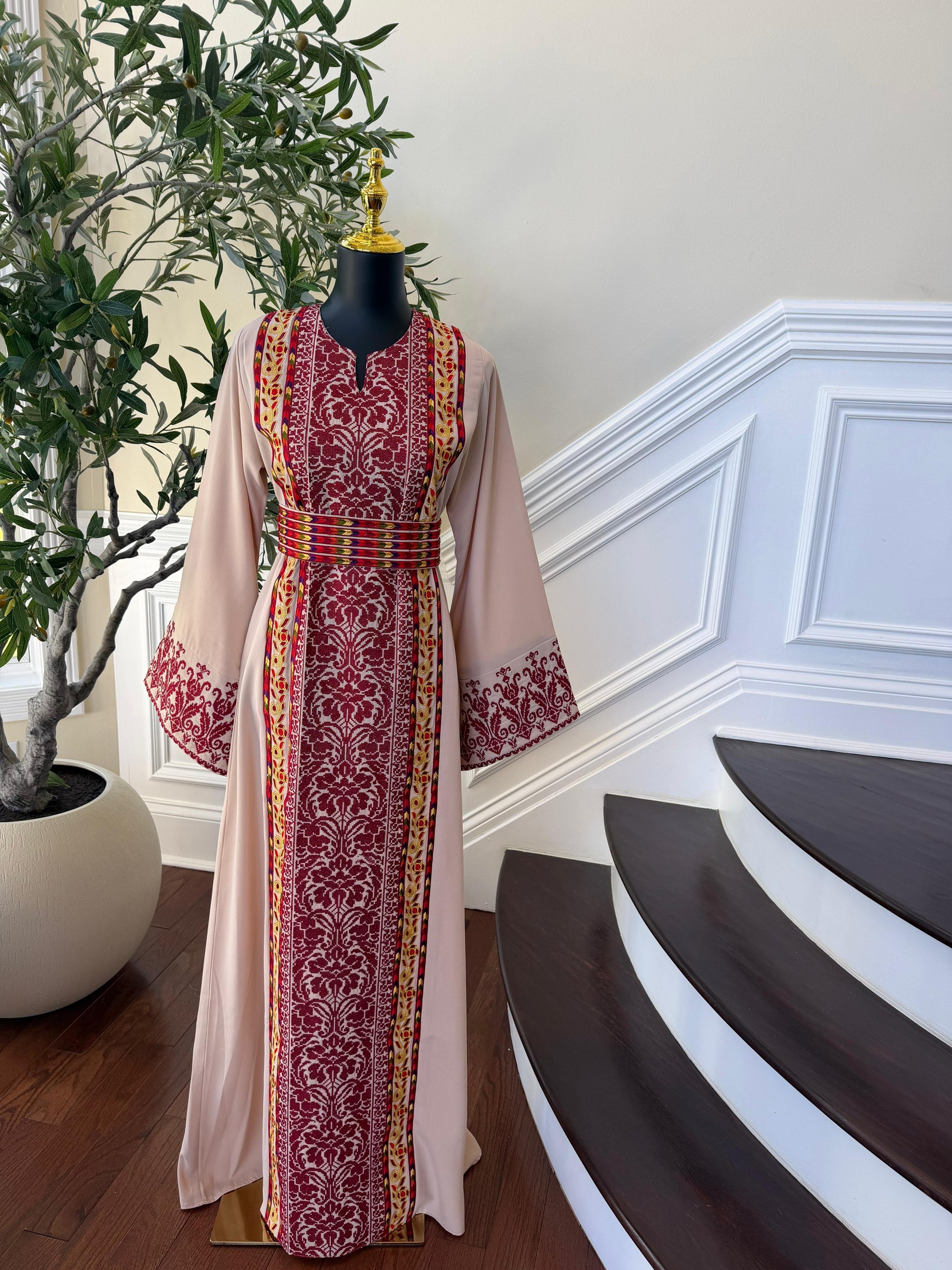Beige Red Tatreez Elegance Thobe