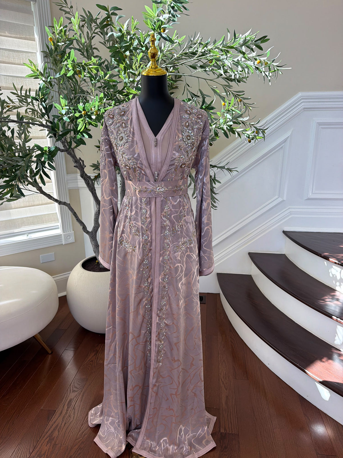 Elegant Dusty Rose Embroidered Moroccan Kaftan