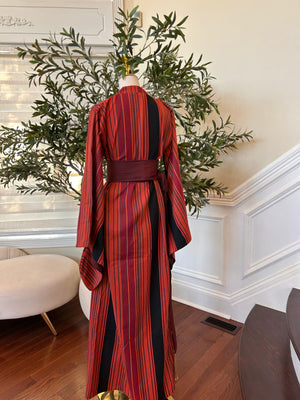 Majdalawi Traditional Elegance Thobe