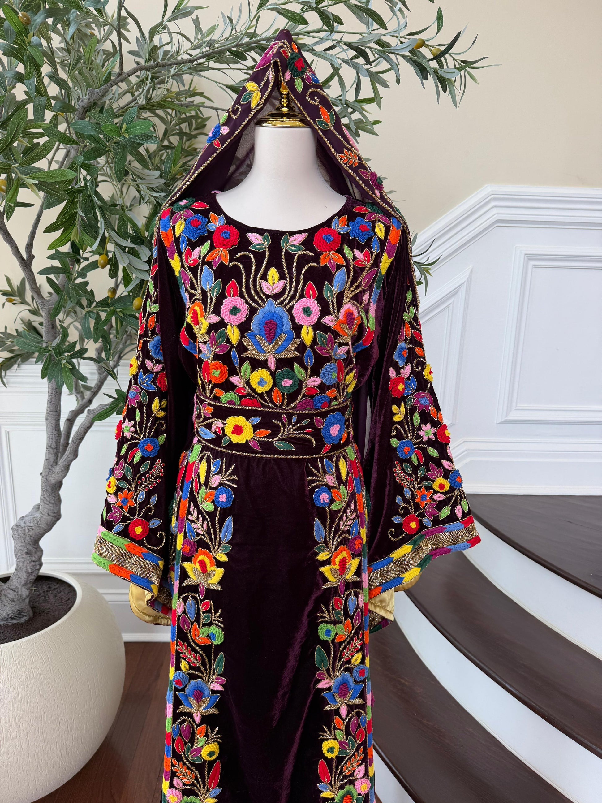 Purple Beaded Embroidery Tatreez Thobe