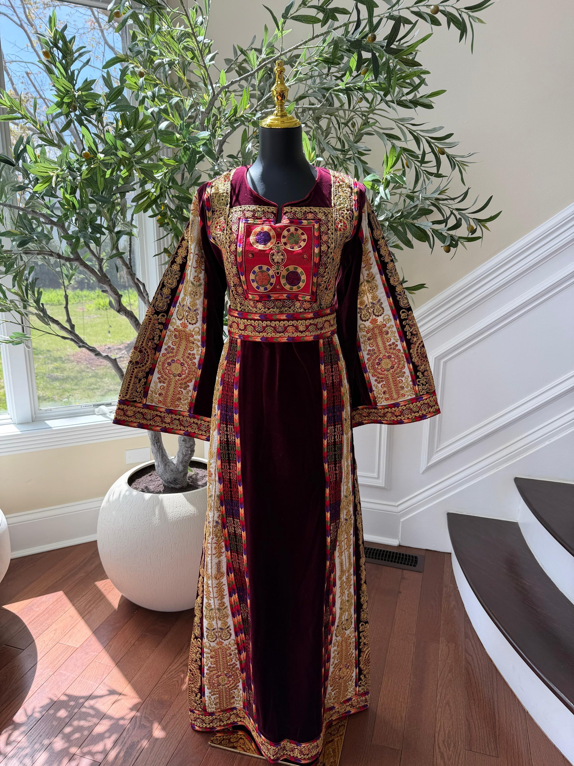 Velvet Maroon Embroidered Tatreez Thobe
