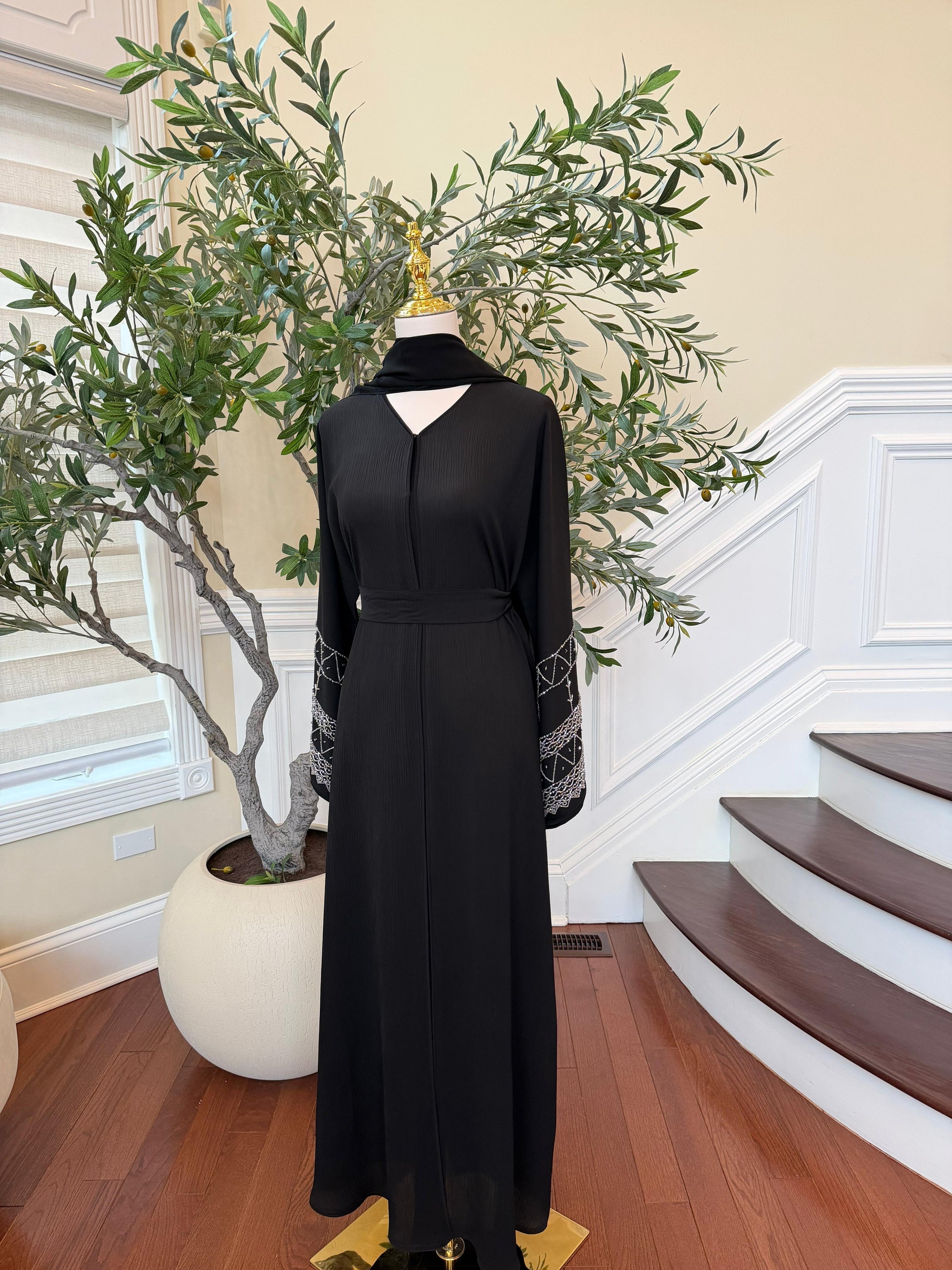 Black Silver Sleeve Essence Abaya