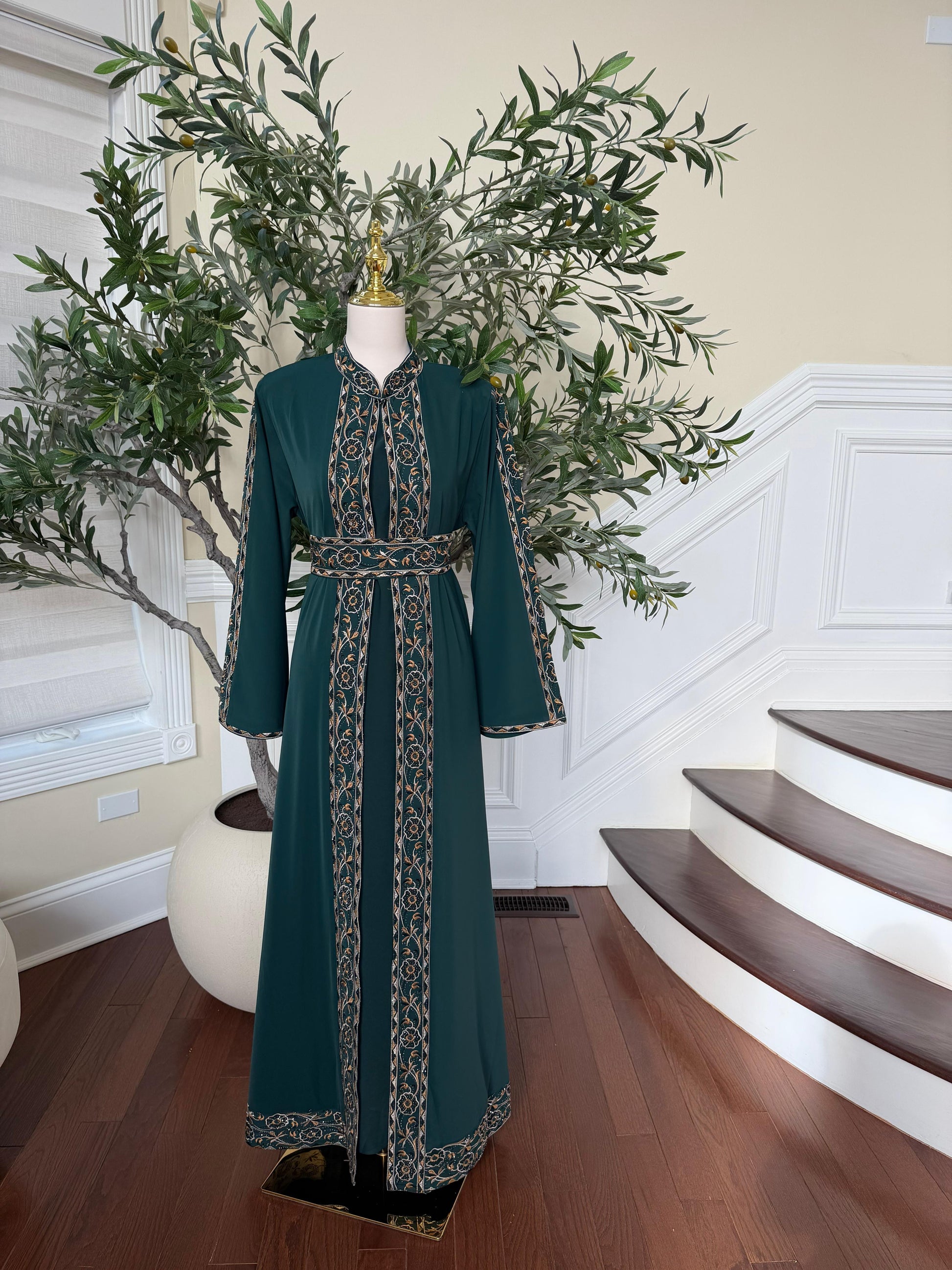 Green Tatreez Elegance Thobe