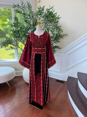 Black Embroidery Tatreez Thobe