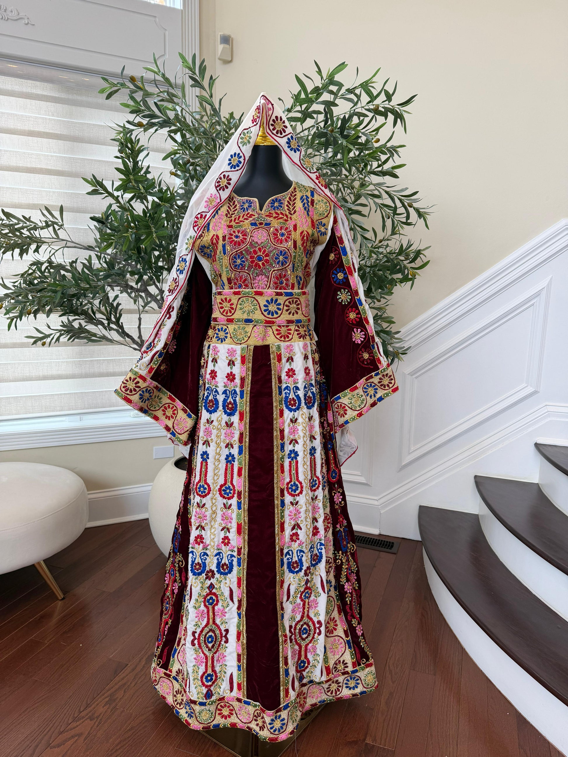 Velvet Maroon and White Traditional Tatreez Sabal Kharaz Detail Thobe