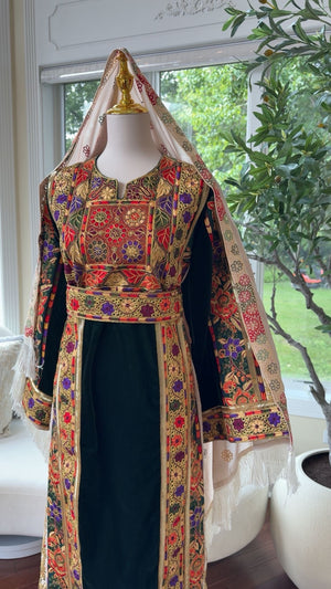 Velvet Green Tatreez Sabal Kharaz Thobe
