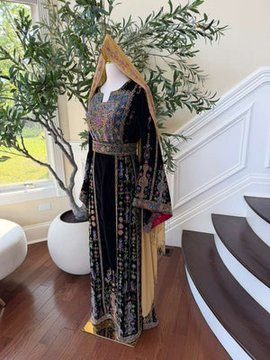 Black Beaded Stone Elegance Thobe