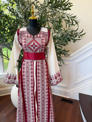 White Traditional Embroidery Red Tatreez Thobe