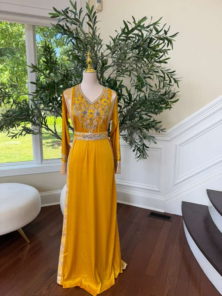 Yellow Beaded Embroidery Elegance Kuftan