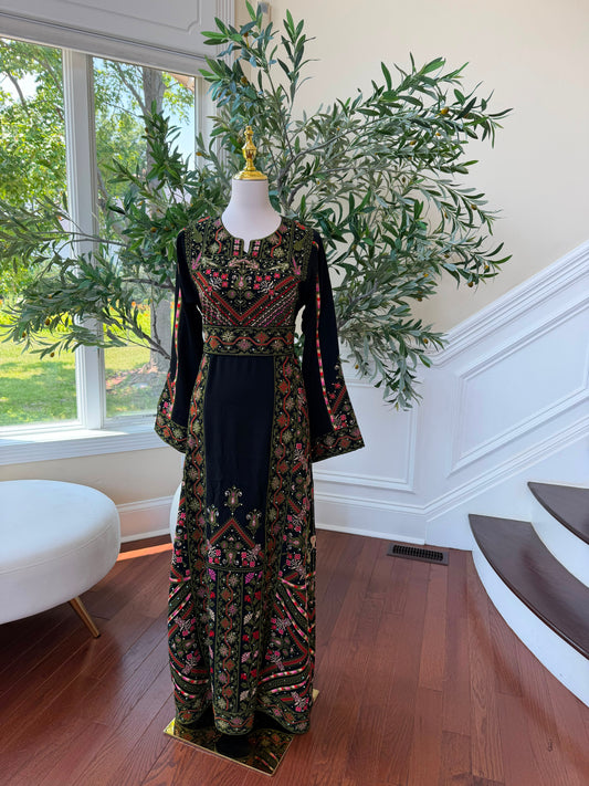 Black Beaded Elegance Traditional Thobe