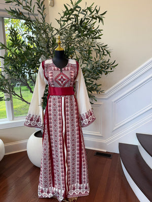 White Traditional Embroidery Red Tatreez Thobe