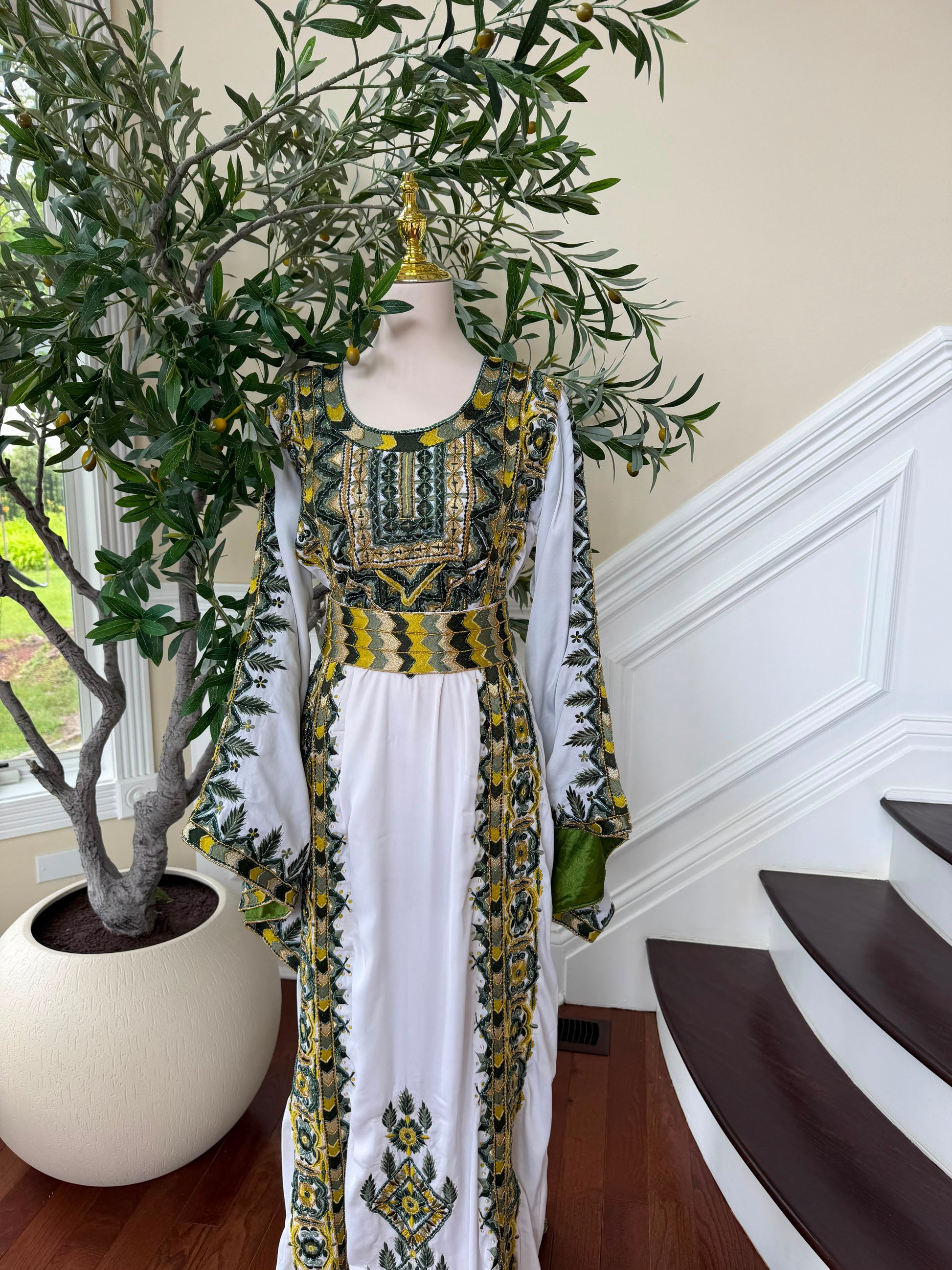 White Embroidery Beaded Thobe
