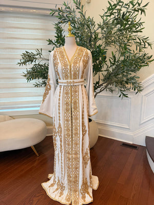 White Embroidery Golden Charm Kuftan