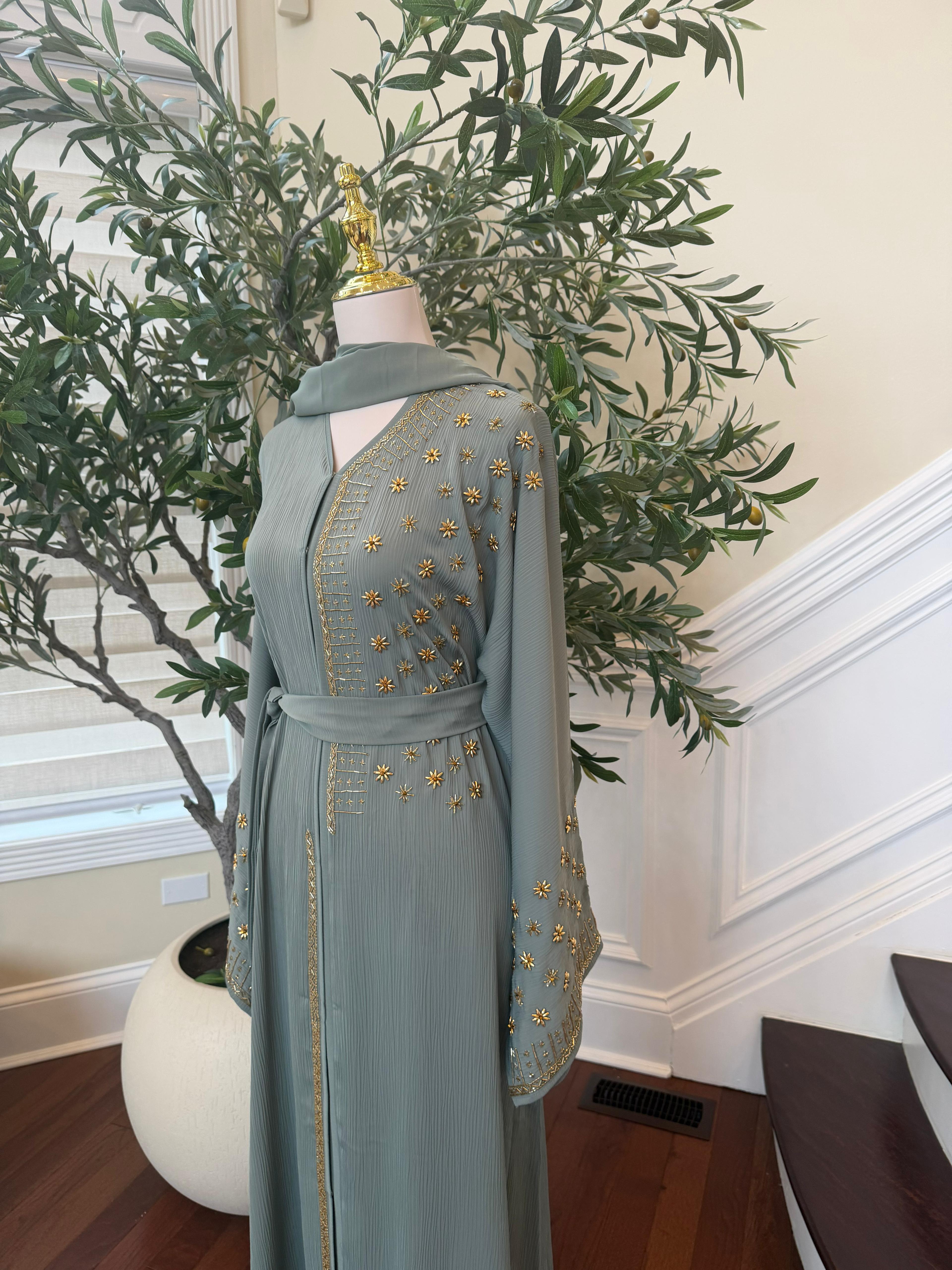 Mint Golden Nujum Abaya