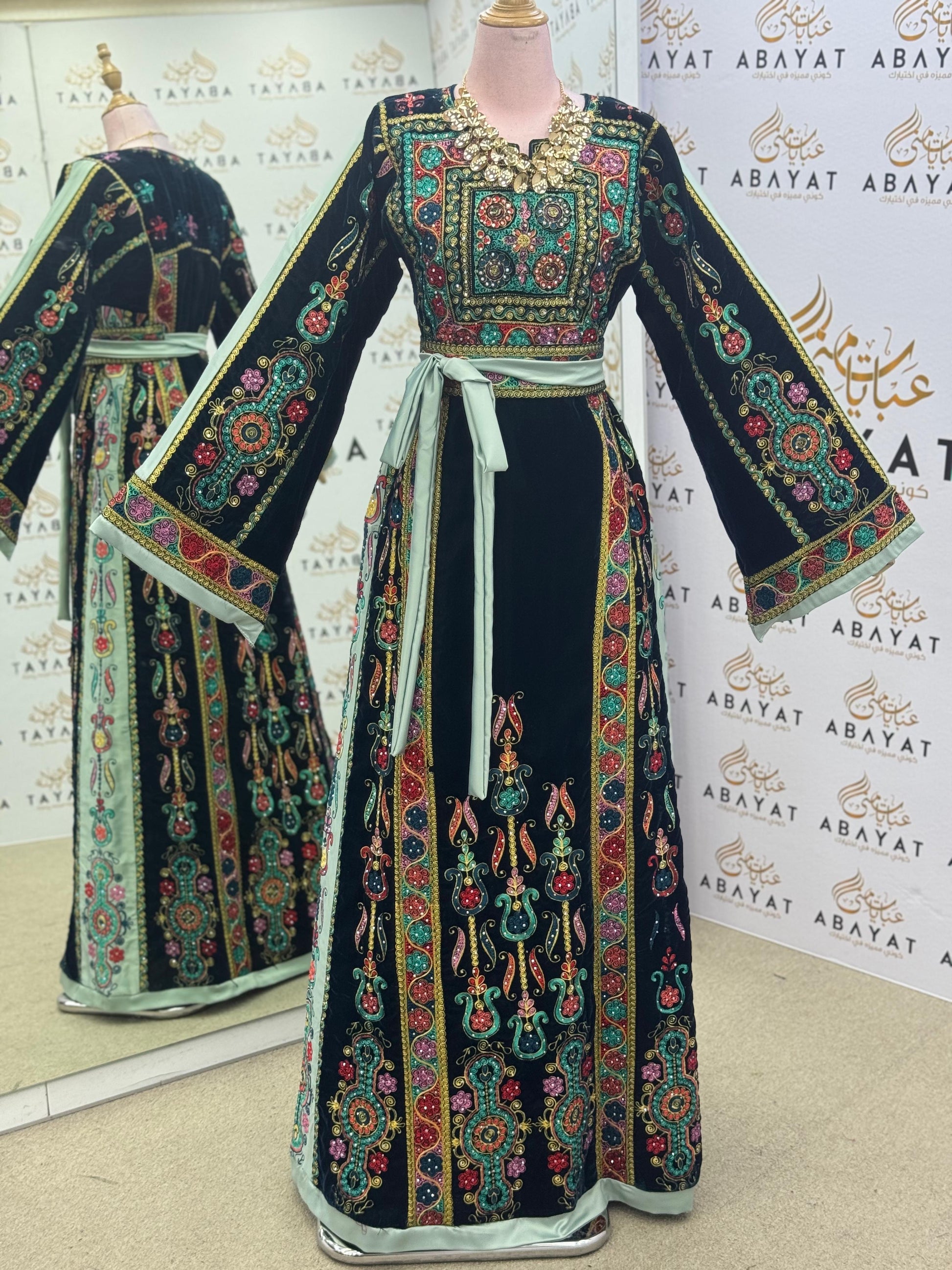 Premium Palestinian Malakah Velvet Thobe – Mint Green & Black Embroidery