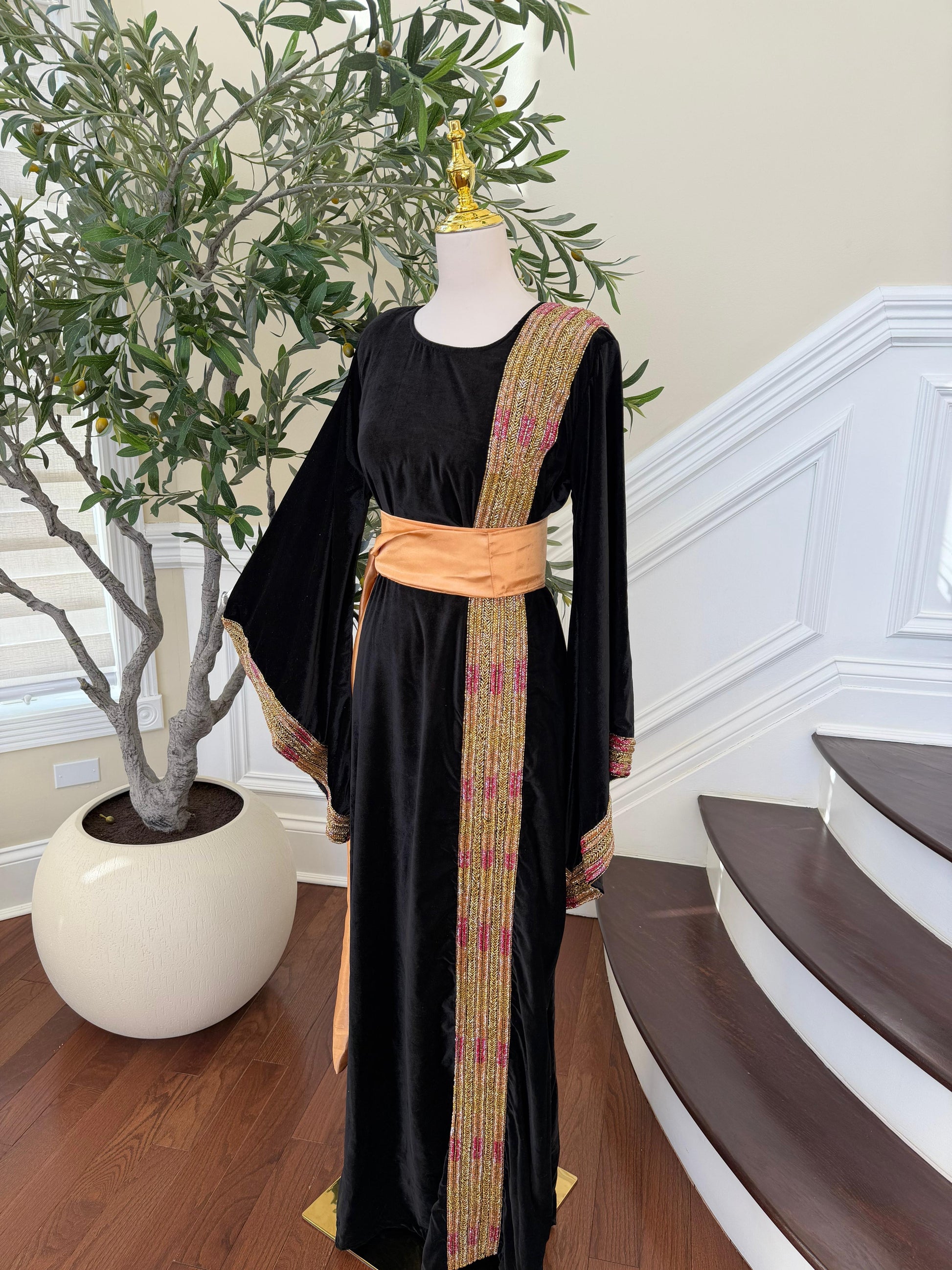 Velvet black Beaded Stone Thobe