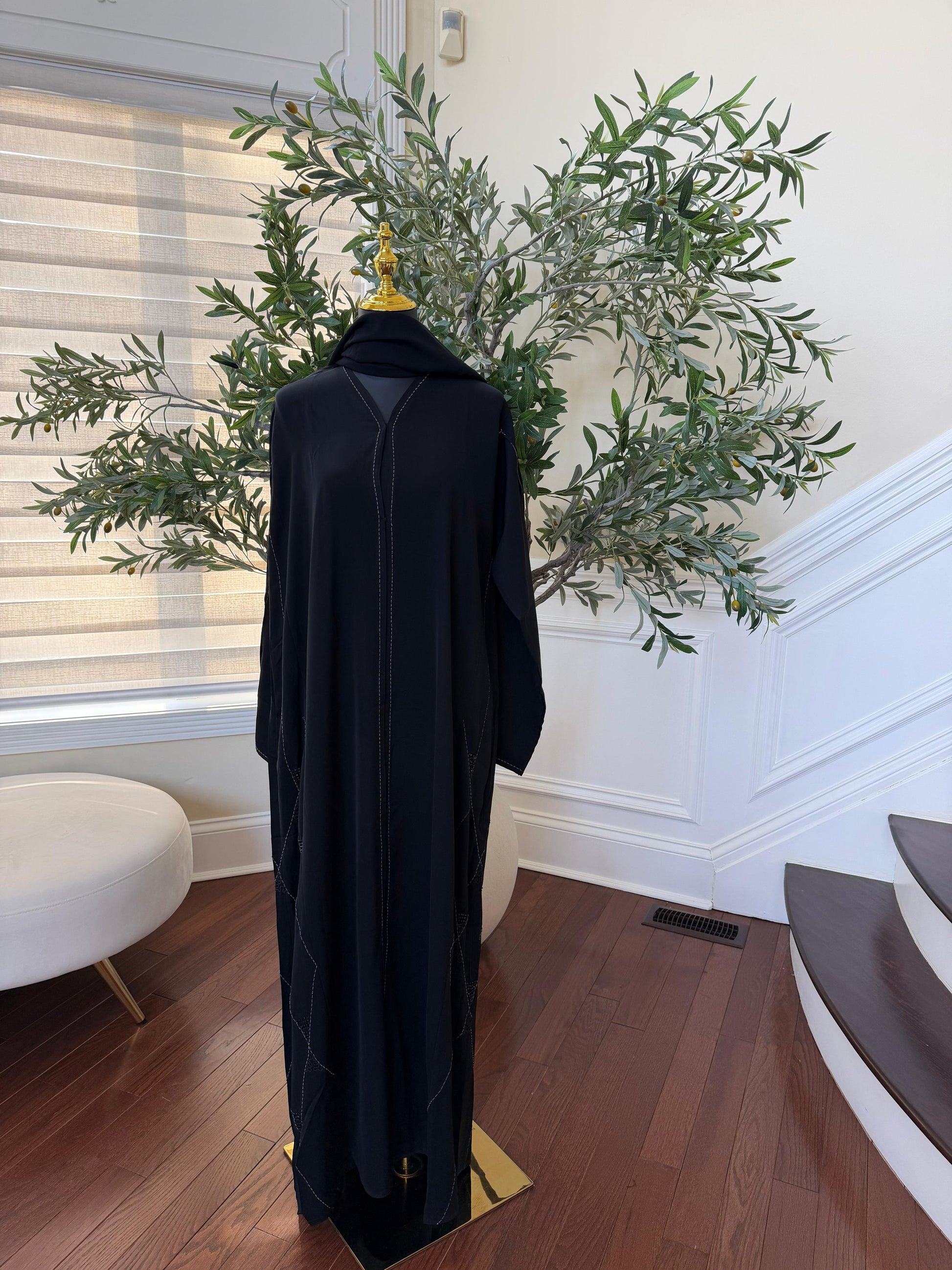 Shadow Crescent Black Abaya