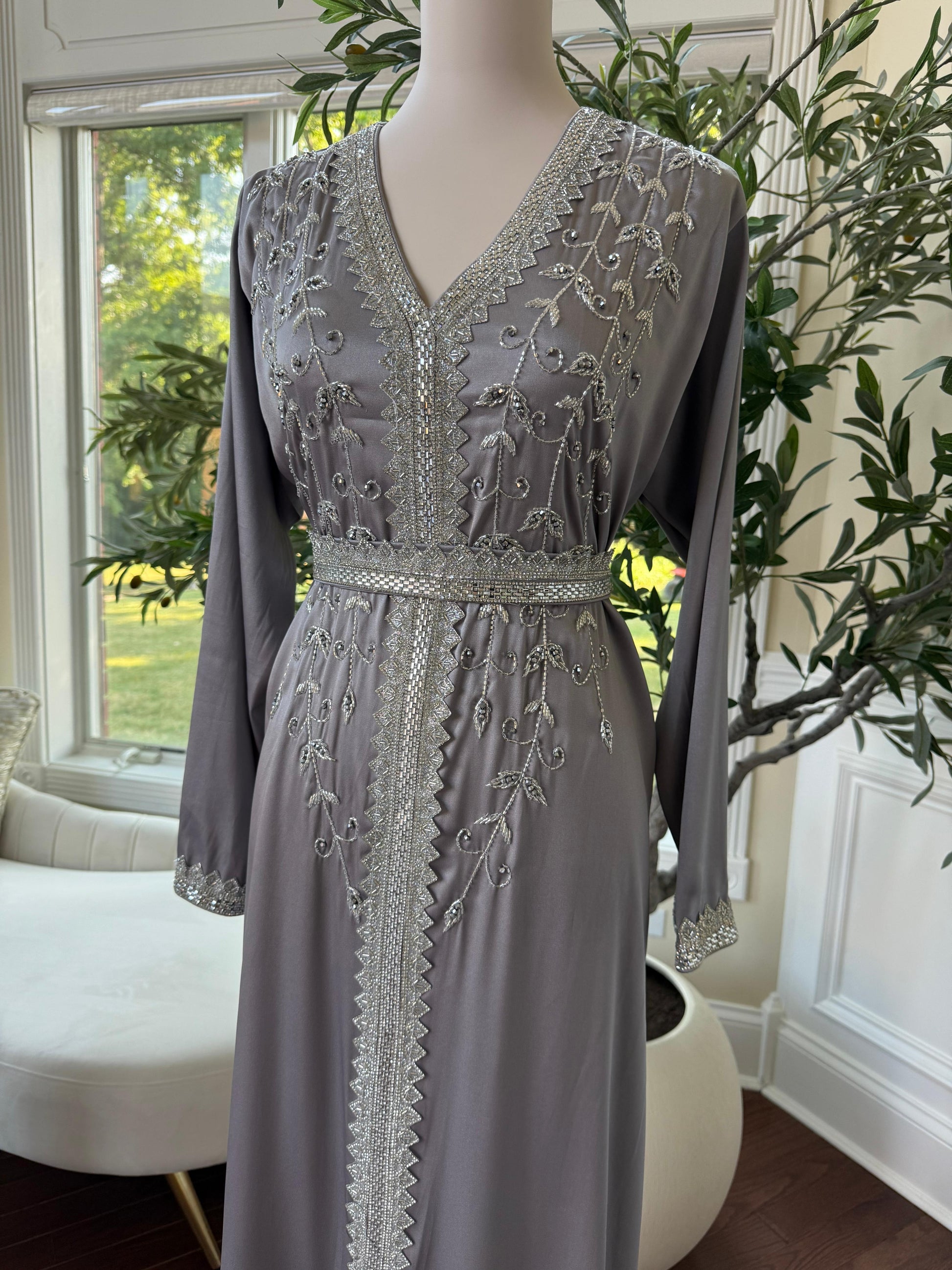 Grey Floral Essence Kuftan