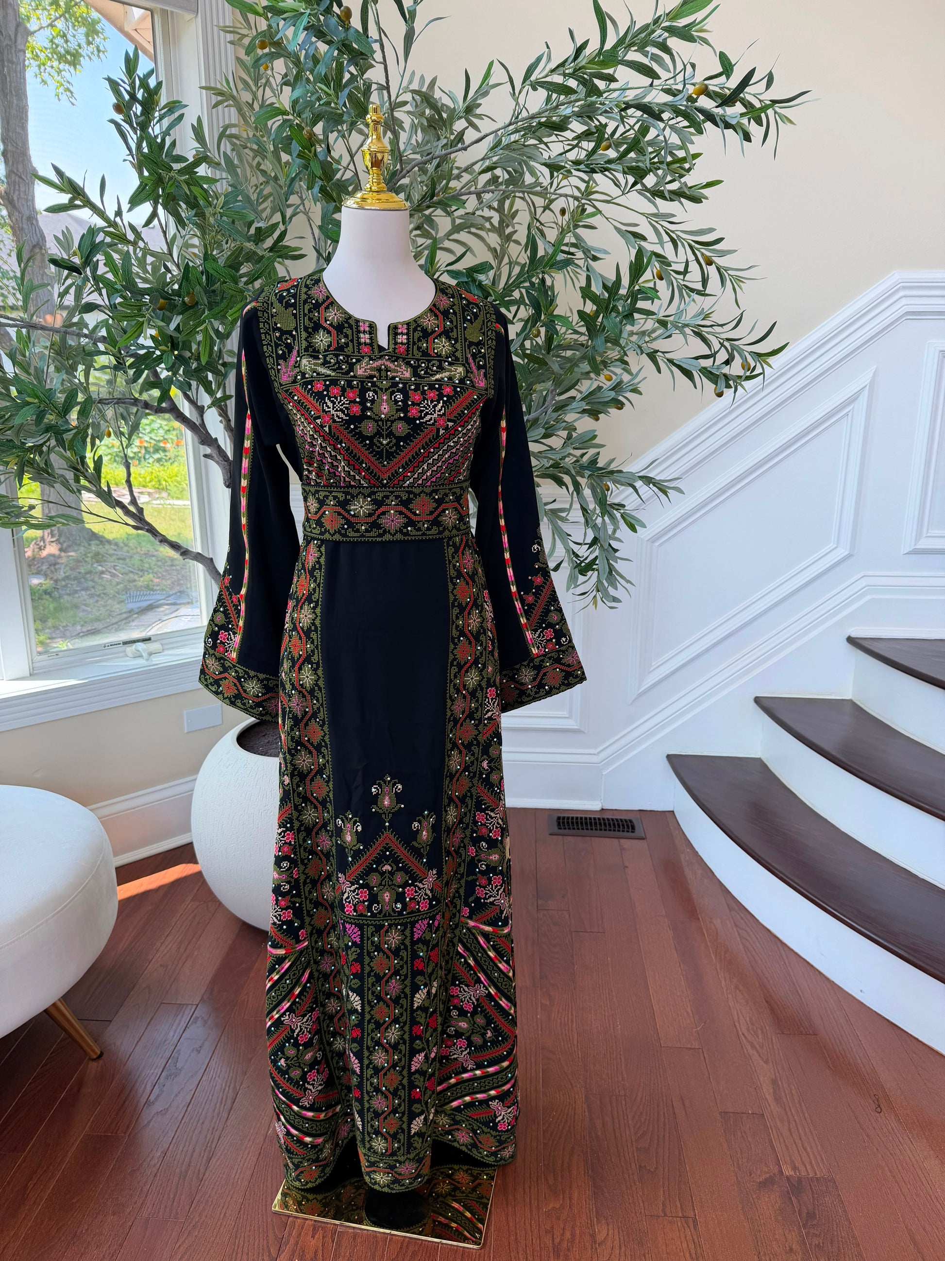 Black Beaded Elegance Traditional Thobe