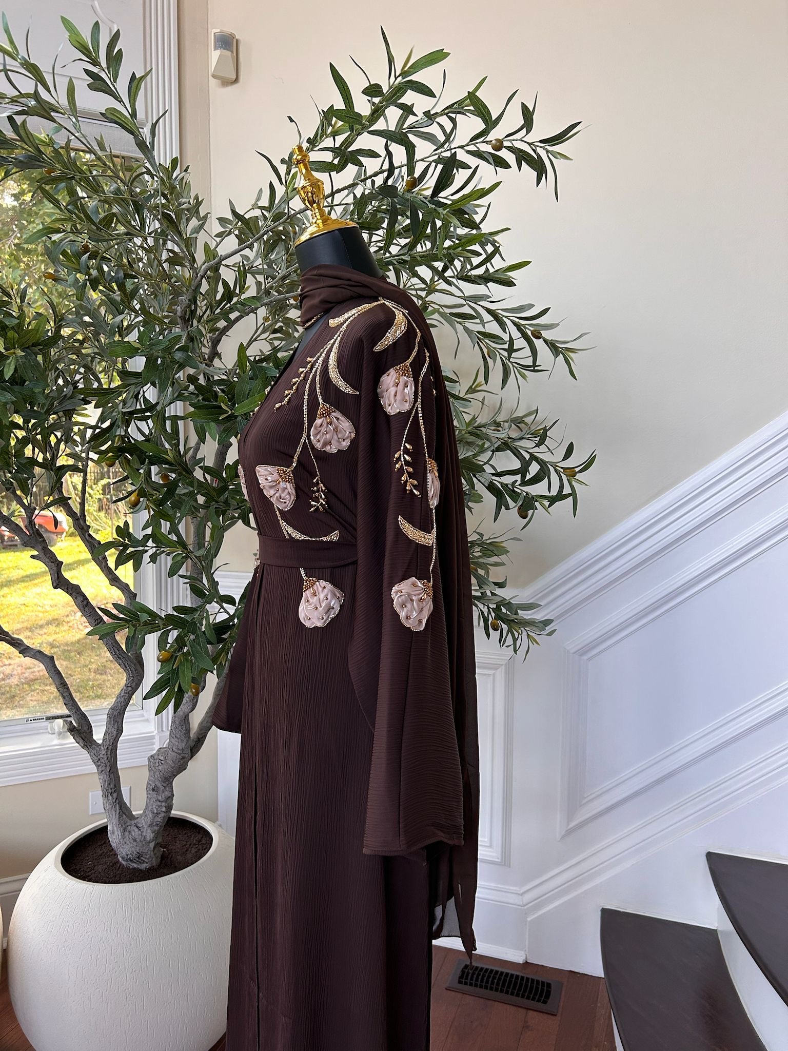 Brown Floral Essence Abaya