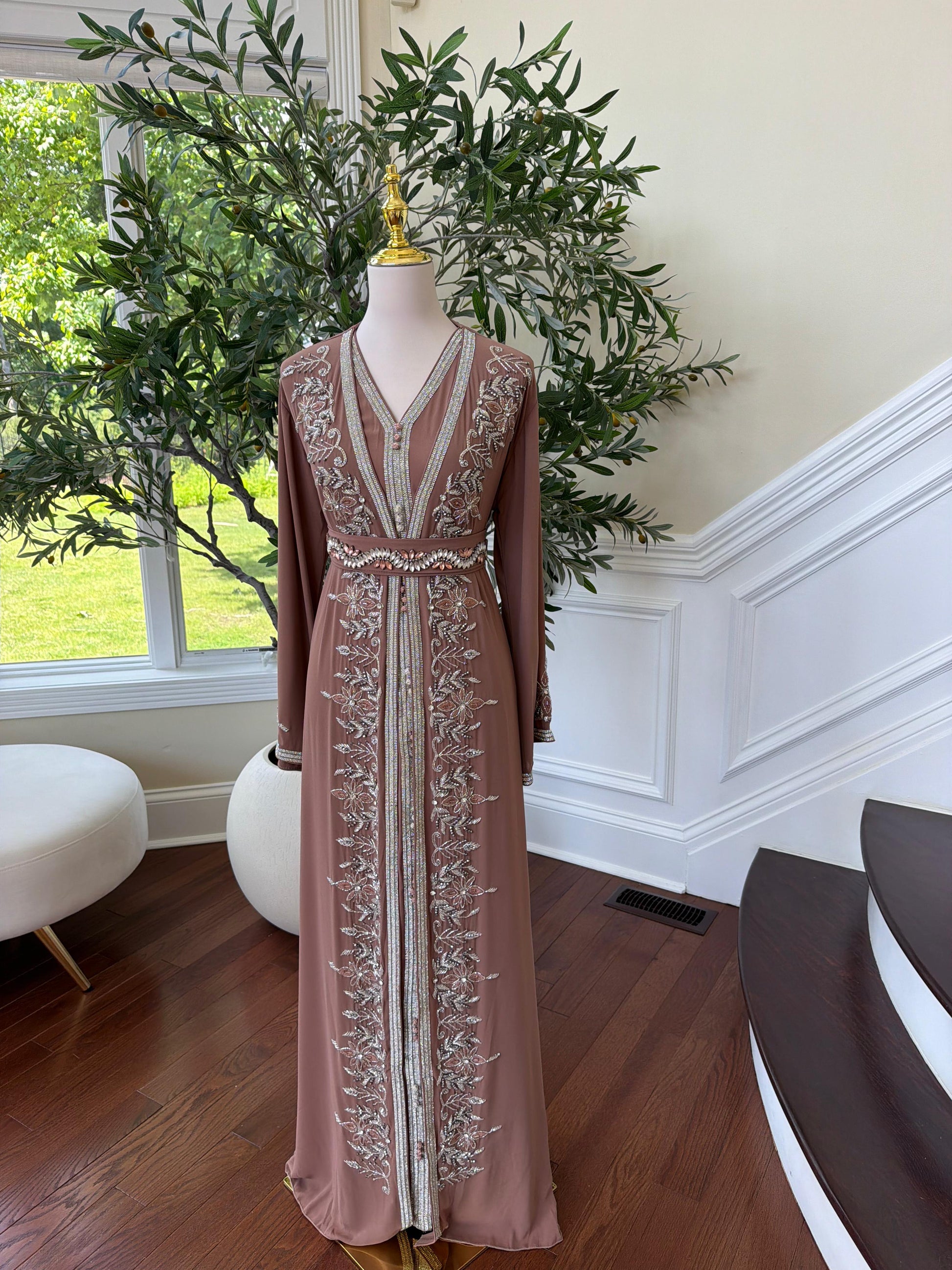 Dusty Rose Beaded Elegance Kuftan