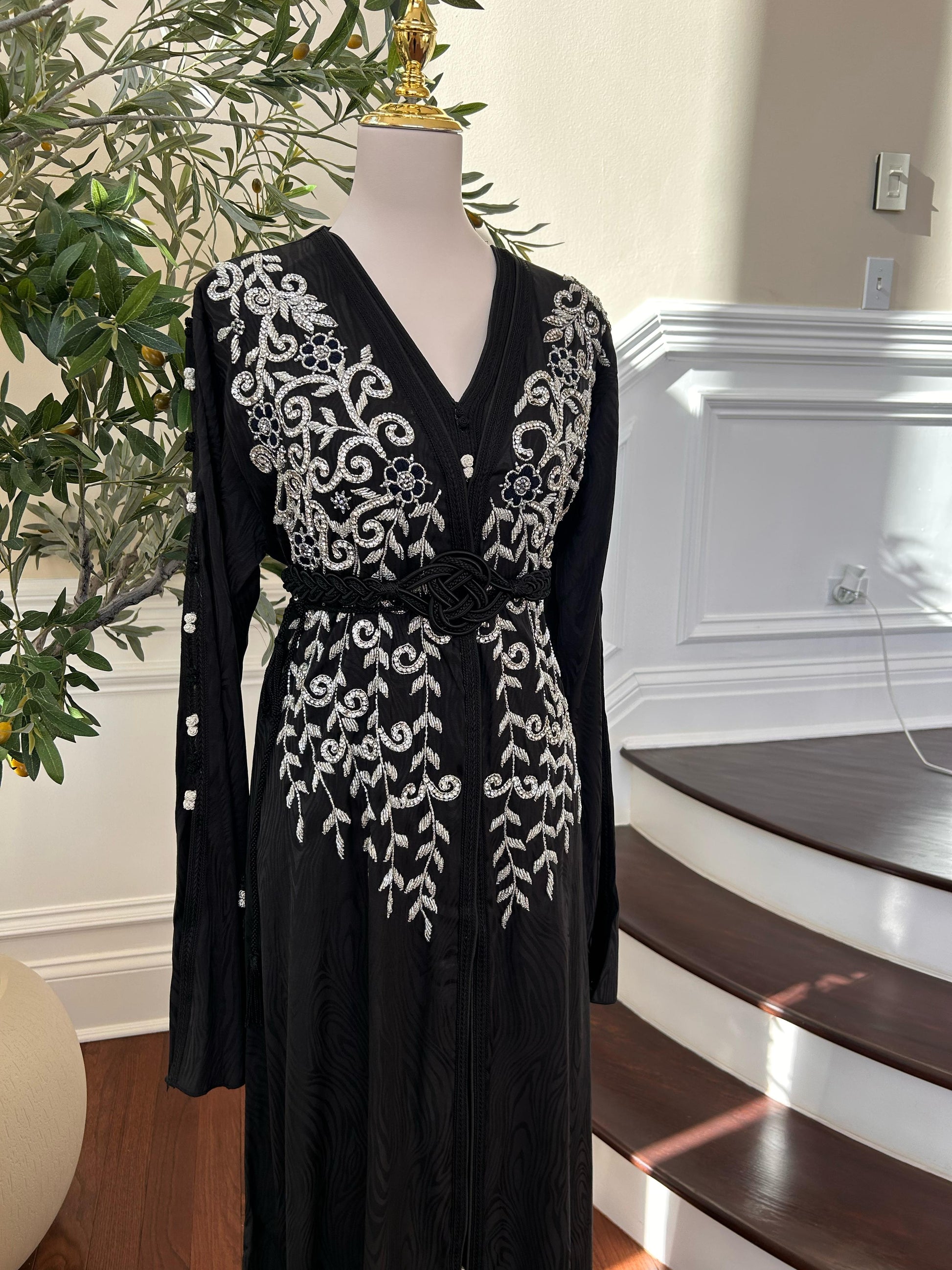 Black Beaded Stone Kuftan